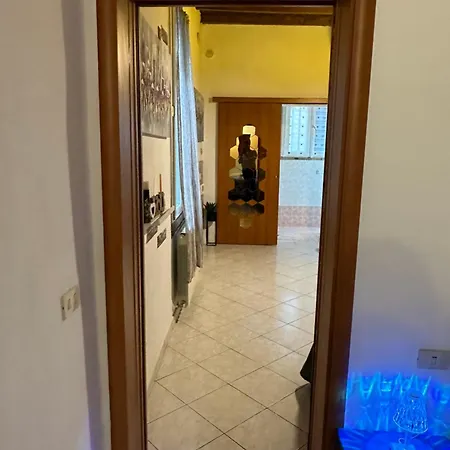 La Fermata Via Aosta Apartment *